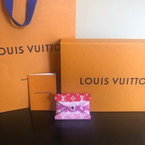 Louis Vuitton ESCALE POCHETTE KIRIGAMI (mini)